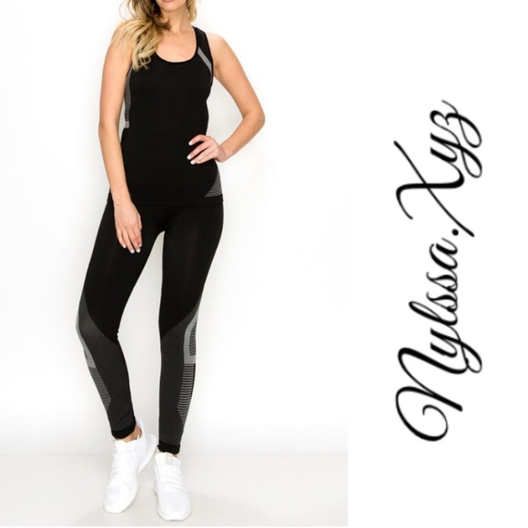 Seamless work out set in Black - Picture 4 of 6